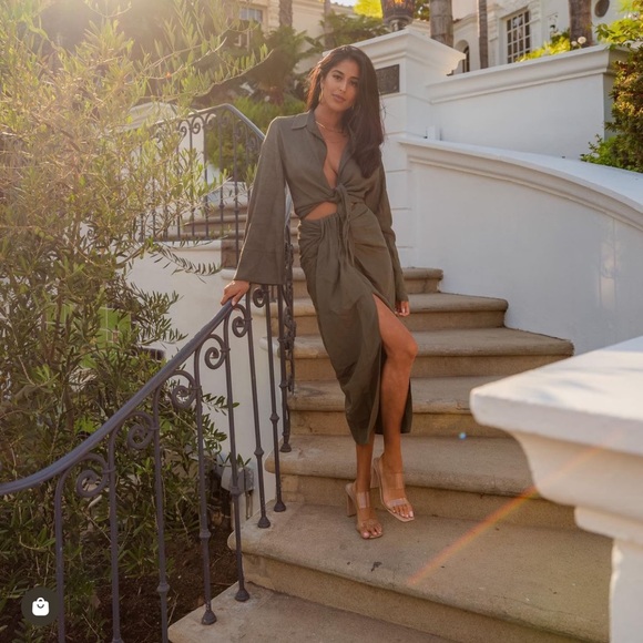 ZARA 2 Piece Linen Top And Knotted Skirt Dark Khaki - Picture 2 of 8